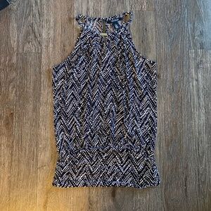 White House Black Market Black and White Chevron Top